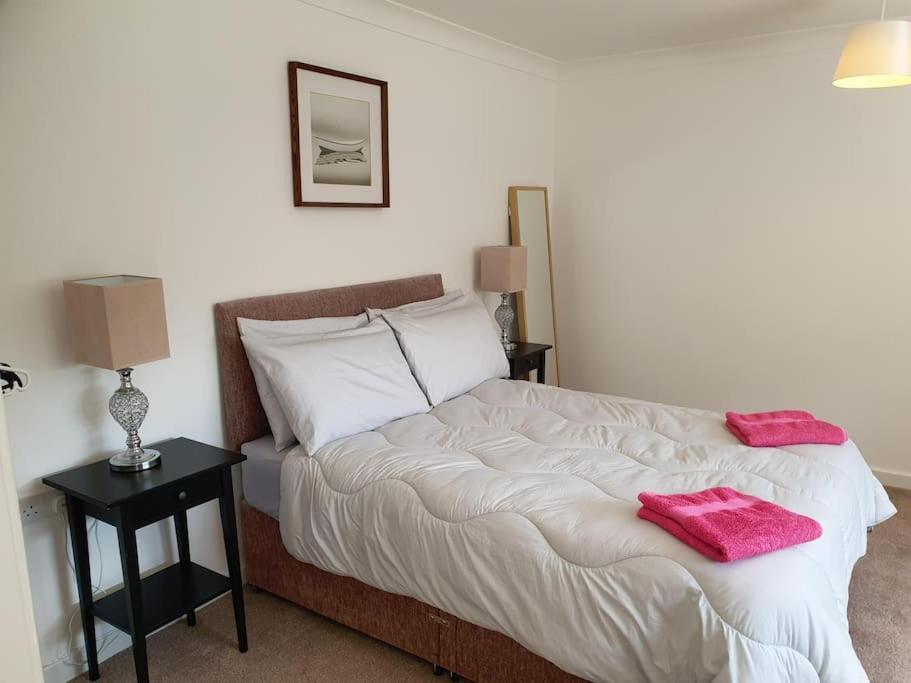 The Elfin- Lovely 1 Bedroom - Free Parking Bridge of Allan Esterno foto