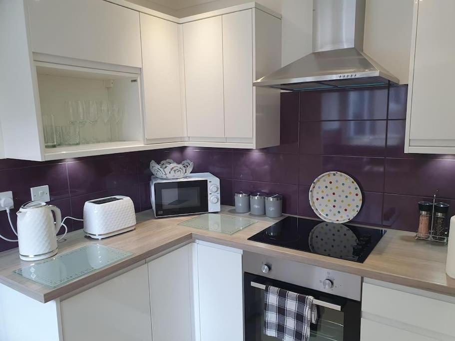 The Elfin- Lovely 1 Bedroom - Free Parking Bridge of Allan Esterno foto